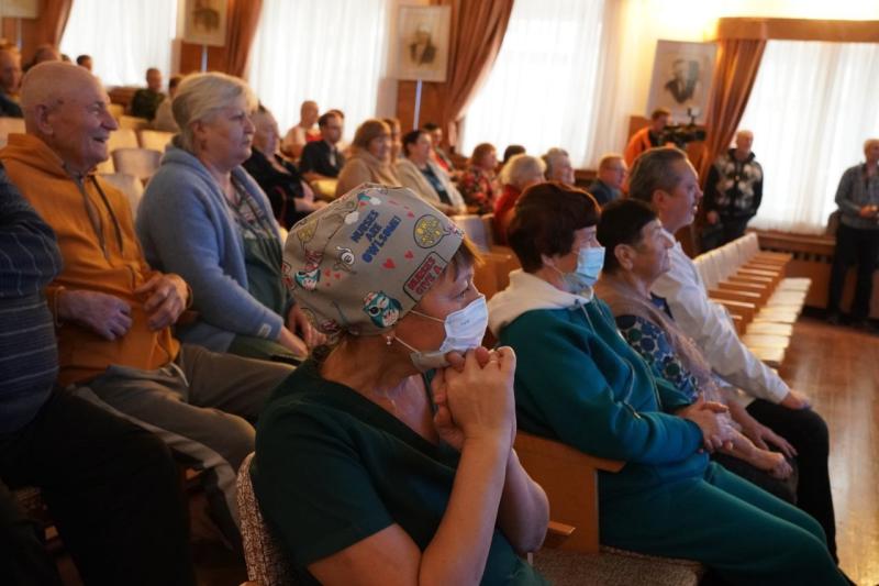 К новым победам: в Самаре для ветеранов спецоперации провели "Паралимпийский урок"