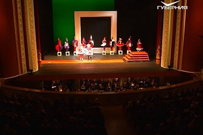 В Самаре состоялась премьера легендарной оперы Прокофьева "Любовь к трем апельсинам"