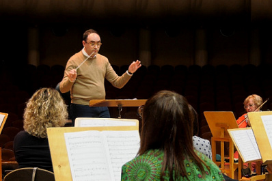 Дирижером Самарской государственной филармонии назначен Филиппо Десси