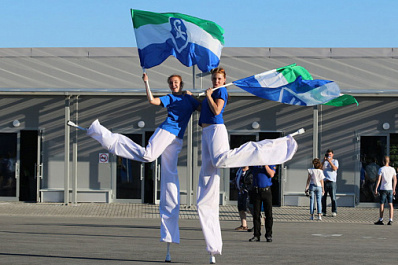 Первый удар по мячу в матче "Крылья Советов" – "Спартак" нанесут Кононенко и Самедов