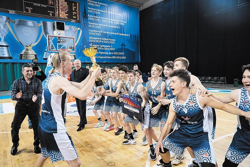 Выиграли золото с пятой попытки: итоги областного этапа чемпионата Школьной баскетбольной лиги