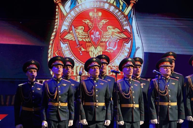 В Самаре завершился Х Всеармейский фестиваль ансамблей песни и пляски Вооруженных сил РФ