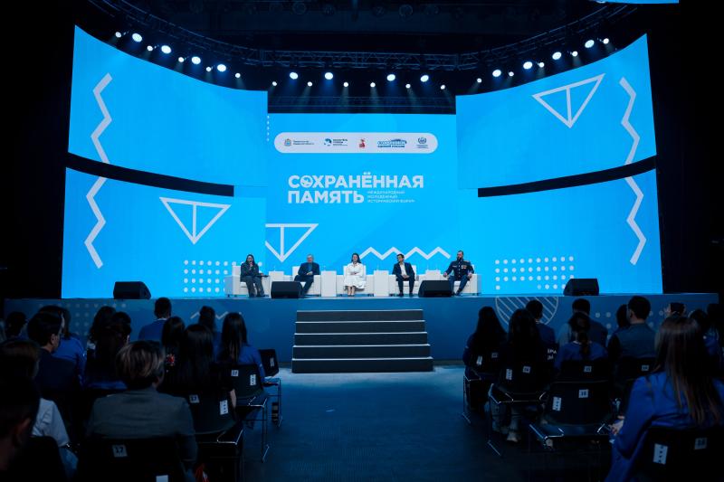 "Сохранённая память": в Самаре подвели итоги масштабного международного молодёжного исторического форума к 80-летию Победы
