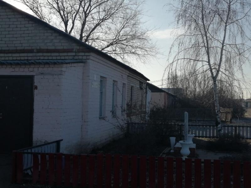 В Безенчукском районе жители просят не допустить закрытия сельского клуба