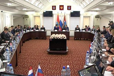 Самарская гордума приняла отставку Олега Фурсова