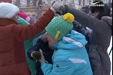 Проект «Выходи гулять»: жители пос. Управленческий провели праздник двора