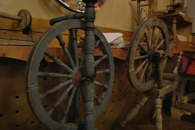 Жители Самарской области смогут увидеть огромную коллекцию старинных прялок