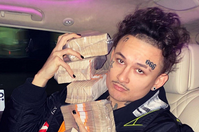  Известный российский банк нанял на работу рэпера Моргенштерна