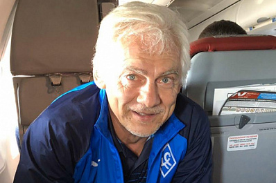 Врач "Крыльев Советов" спас женщину в самолете