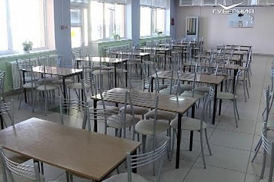 Готовность школ обеспечить учащихся горячим питанием проверили депутаты в Сергиевском районе