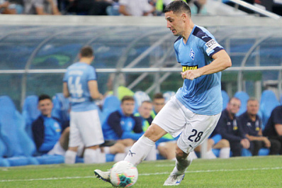 Еще один футболист "Крыльев Советов" вызван в национальную сборную