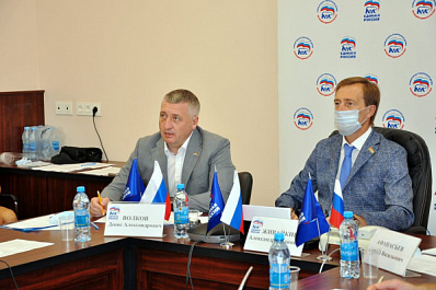 В Самаре по инициативе "Единой России" обсудили проект нового экологического стандарта региона