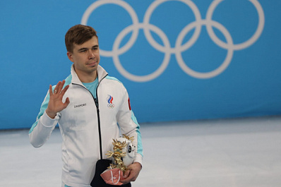 Медаль в шорт-треке, первая победа российских хоккеистов: итоги 5-го дня Олимпиады