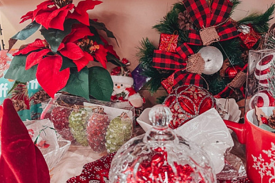 Вторые кроссовки и ненужная ваза: самарский юрист рассказала, можно ли вернуть подарки в магазин