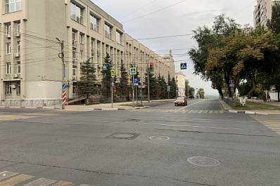 В Самаре объяснили причину вырубки деревьев на улице Маяковского