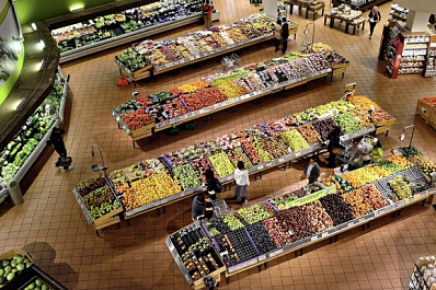 Правительство РФ работает над снижением цен на продукты