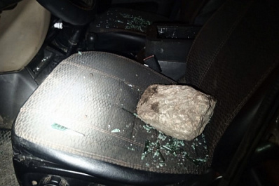 В Самаре вандалы разбили машину спасателей из "Лиза Алерт"