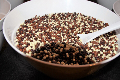 Жительница Самары чуть не накормила ребёнка пластиком