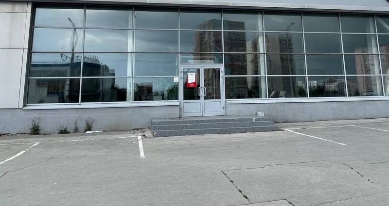 Машины вывезли, а деньги начали возвращать: следователи занялись делом обманутых в автосалоне самарцев