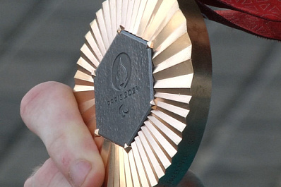 Возвращение триумфатора: как самарцы встретили призера Паралимпийских игр в Париже