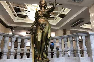 Счета Александра Швидака планируется арестовать из-за долгов