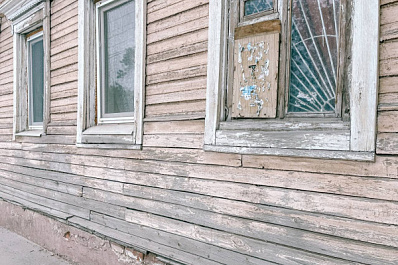 В Самаре расселят аварийный дом рядом с Безымянским рынком