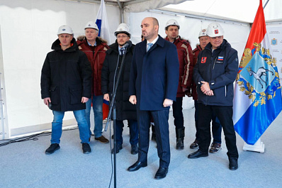 Вячеслав Федорищев и Марат Хуснуллин приняли участие в досрочном завершении проходки правого перегонного тоннеля на станции 