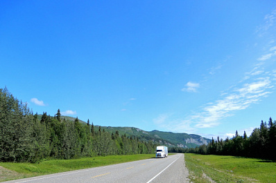 Самарские таможенники задержали партию из 10 тысяч пачек сигарет