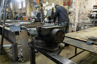 Потерял руку: Бастрыкин затребовал доклад по делу о травме на производстве в Тольятти