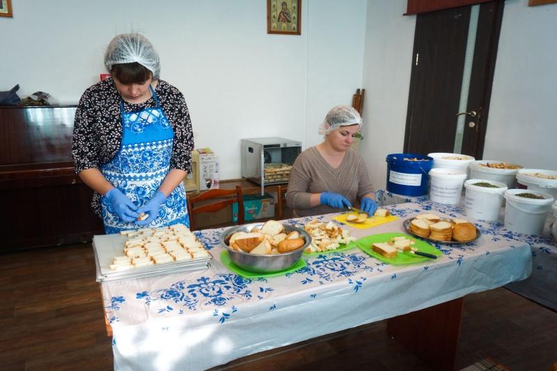 В Ставропольском районе начал работать мини-цех по изготовлению питания для участников СВО