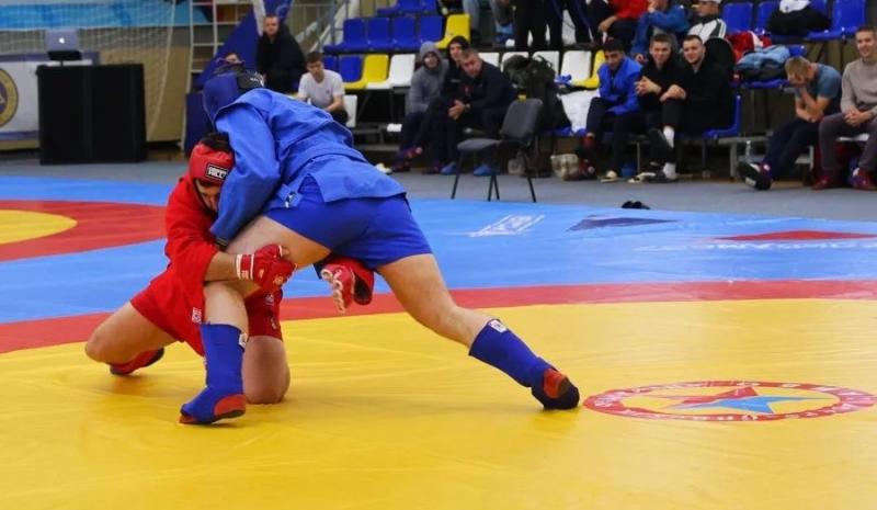 Вячеслав Федорищев принял участие в открытии всероссийских соревнований по самбо в Кинель-Черкасском районе