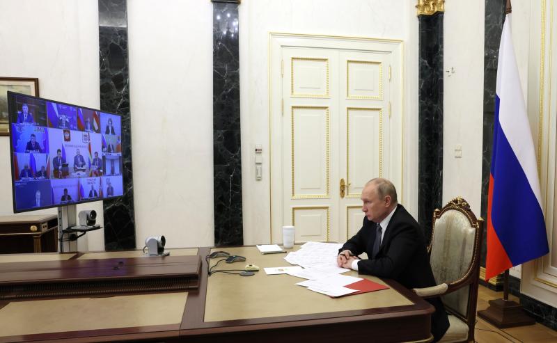 Дмитрий Азаров принял участие в заседании Президиума Госсовета РФ, которое провел Президент Владимир Путин