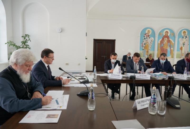 Дмитрий Азаров провел совещание по созданию в Ташле духовно-просветительского комплекса