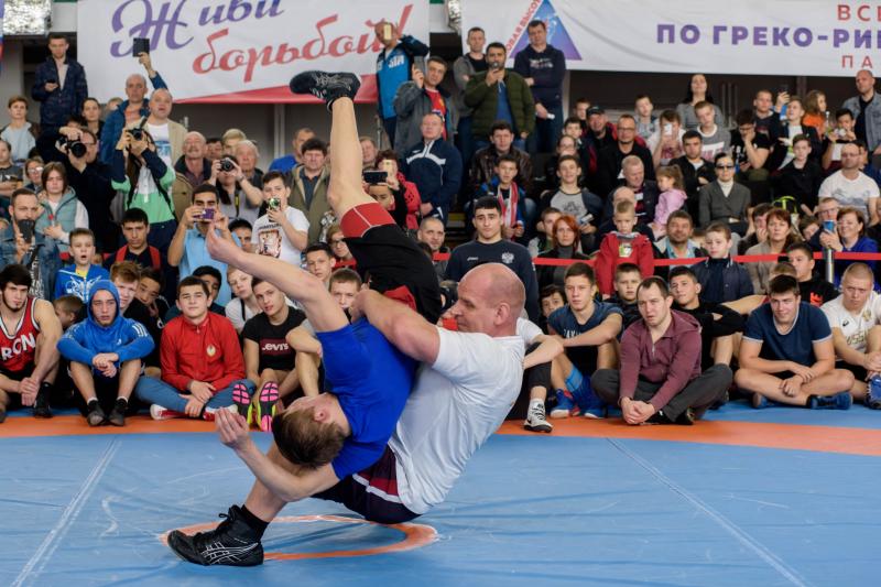 Александр Карелин: в Самарской области заложен хороший фундамент для дальнейшего развития спортивной борьбы