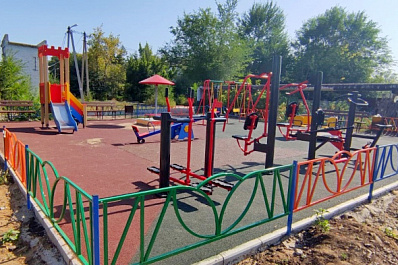 В Приволжском районе благодаря нацпроекту парки и дворы становятся более комфортными 