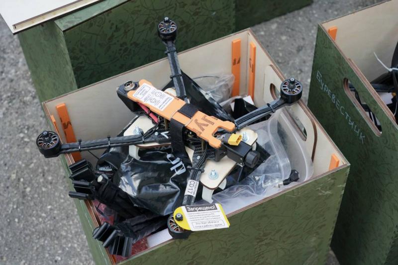 500 дронов "Буревестник" отправлены на фронт: самарские патриоты усиливают армию уникальными разработками