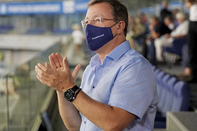 "Сегодня команда билась": Дмитрий Азаров поздравил "Крылья Советов" с победой