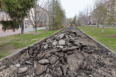 В Тольятти начали облагораживать аллею Молодежного бульвара