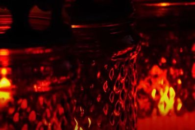 "Огненные картины войны" и "Красная гвоздика": главные события недели на выставке "Россия"