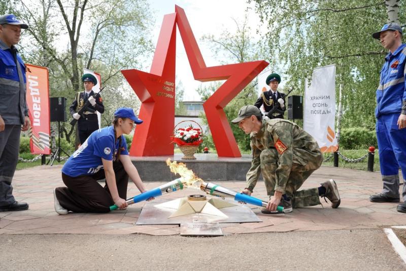 Самарская область зажгла новые Вечные огни в рамках Всероссийской акции "Храним огонь Победы"