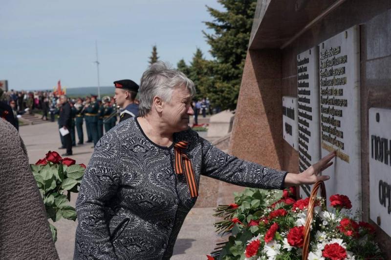 В День Победы на мемориал Героев Отечества в Самаре нанесено имя участника СВО Андрея Соколовского