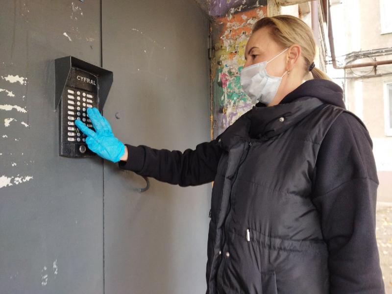 В Самаре больных COVID-19 оштрафуют за выход из дома на сумму от 15 до 40 тыс. рублей