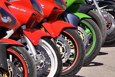 Мотосезон в Сызрани открыла массовая колонна байкеров