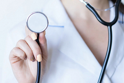 Гастроэнтеролог рассказал, как по ночным болям опознать панкреатит