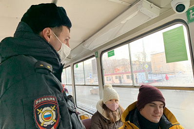 На нарушителей масочного режима в транспорте в Самаре составили 70 протоколов 