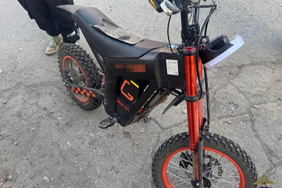 В Самаре 14-летний подросток без прав попал в ДТП на электробайке