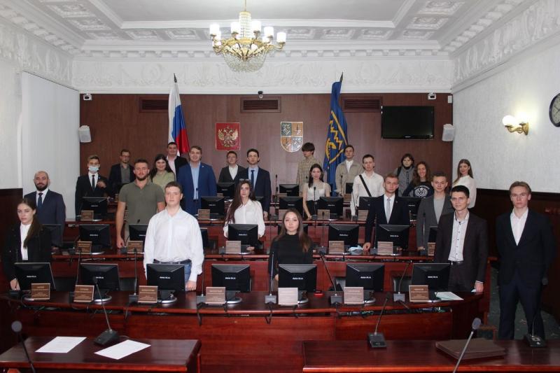 В Тольятти объявлены дополнительные выборы в молодежный парламент