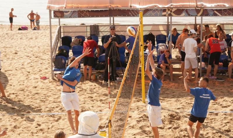 Первый Всероссийский фестиваль детского дворового волейбола стартовал в Самаре