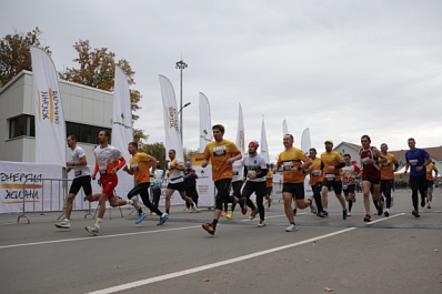 Энергия жизни: в Самаре нефтяники попробовали свои силы в легкоатлетическом забеге