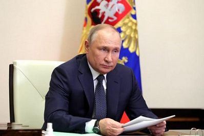 Владимир Путин предложил повысить пенсии неработающим пенсионерам на 10 % с 1 июня